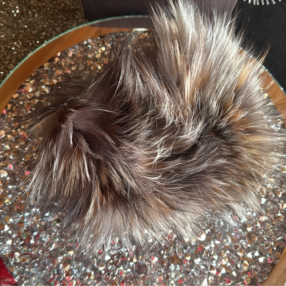 Silver Fox Soft Multi Warm Ivory Fur Head Band or Neck Scarf, 
$129 $347 - Picture 4 of 6